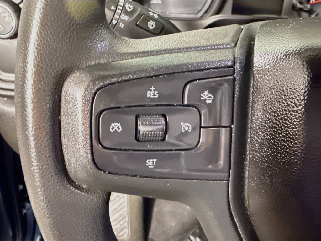 Used 2022 Chevrolet Silverado 1500 Custom RWD image 13
