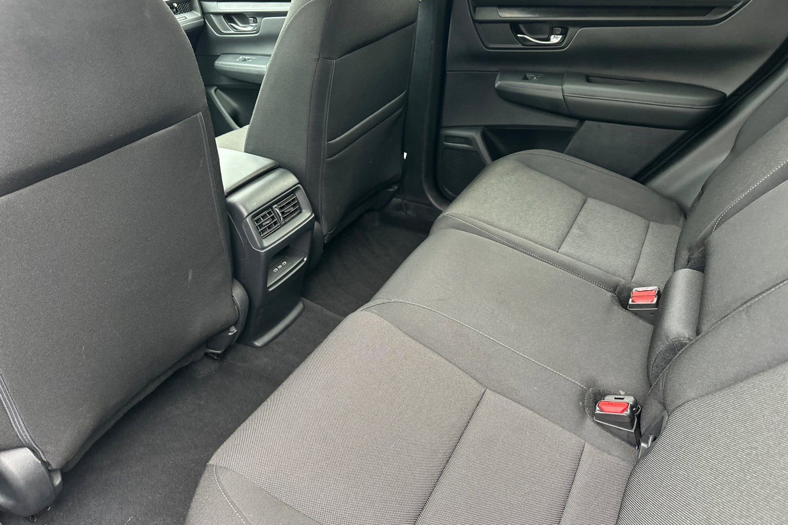 Used 2025 Honda CR-V EX image 4