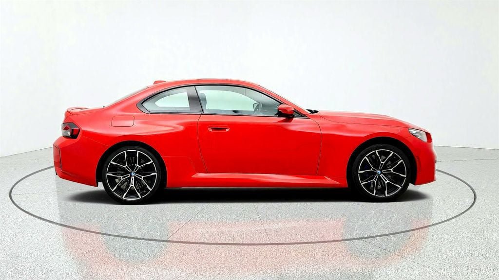 Used 2023 BMW M2 RWD image 4