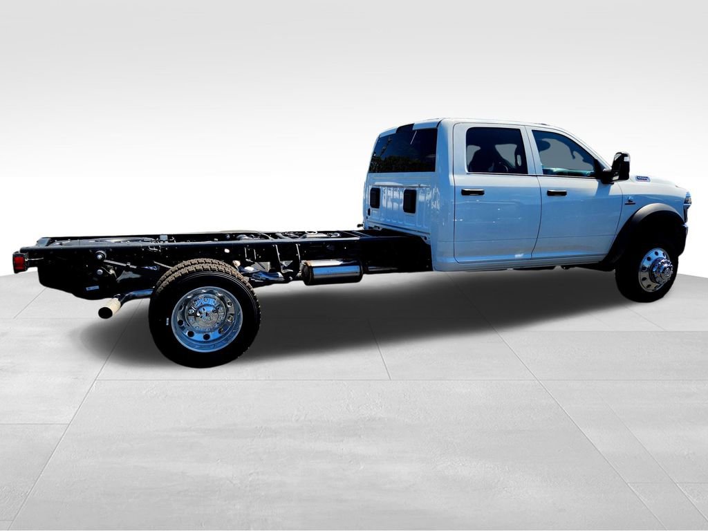 New 2026 RAM 5500 Tradesman w/ Chrome Appearance Group image 8