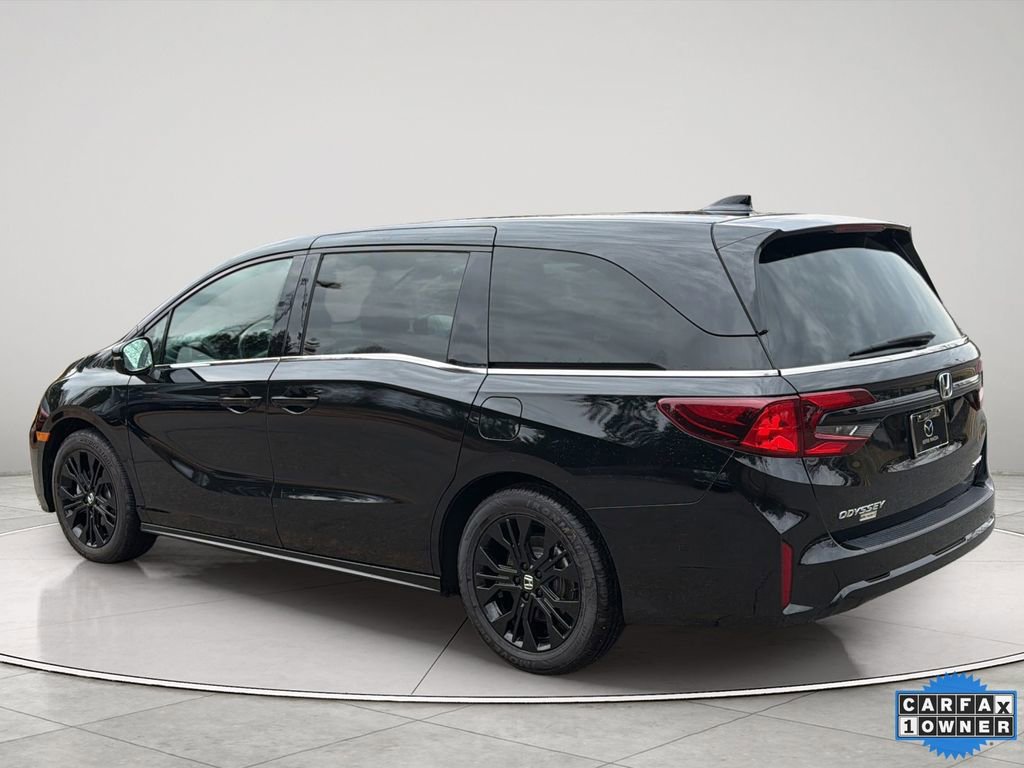 Used 2025 Honda Odyssey Sport-L image 17