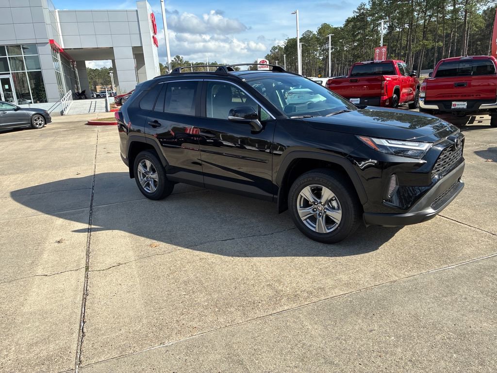 New 2025 Toyota RAV4 XLE image 9