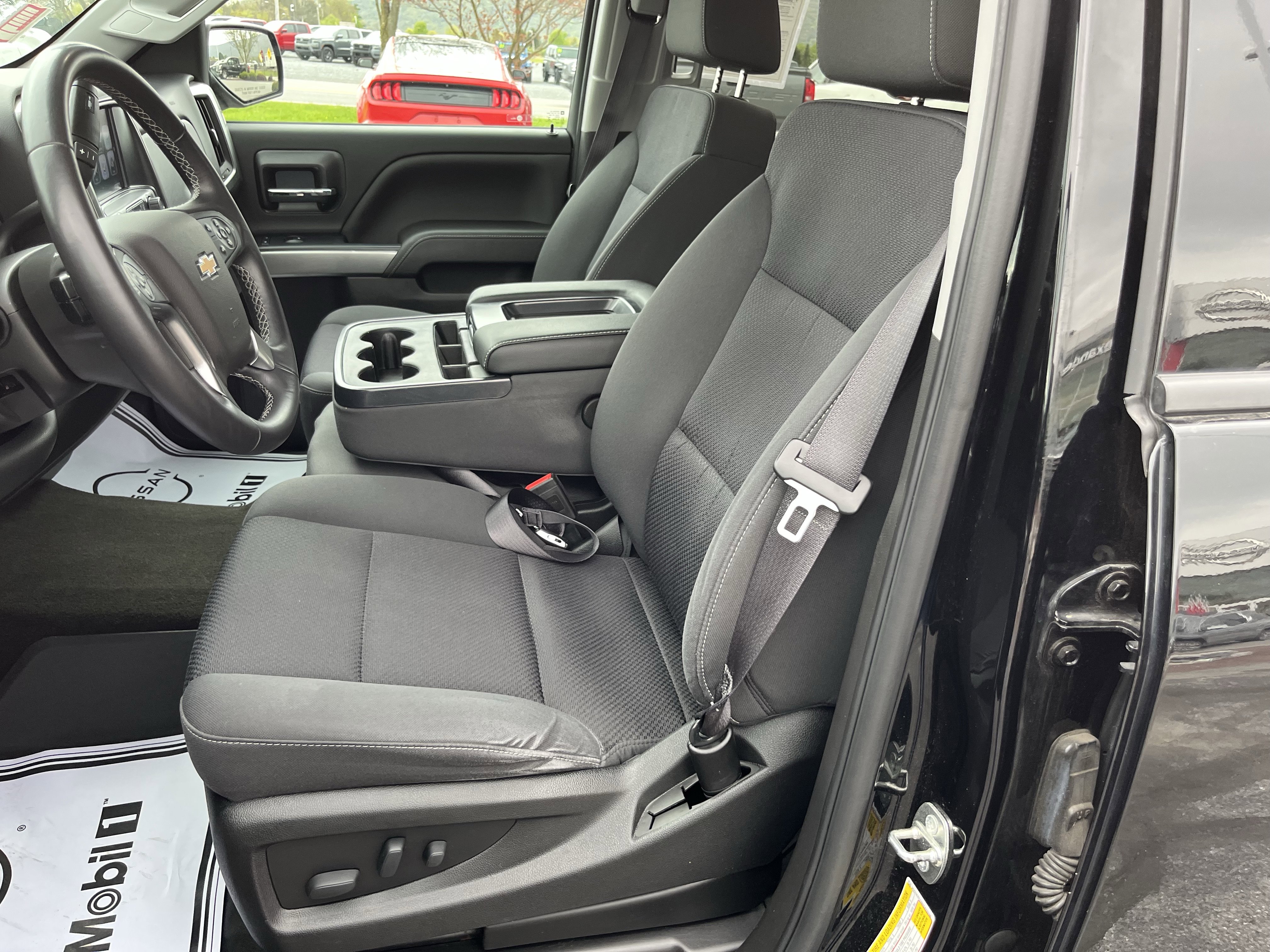 Used 2017 Chevrolet Silverado 1500 LT w/ All Star Edition AWD/4WD image 19