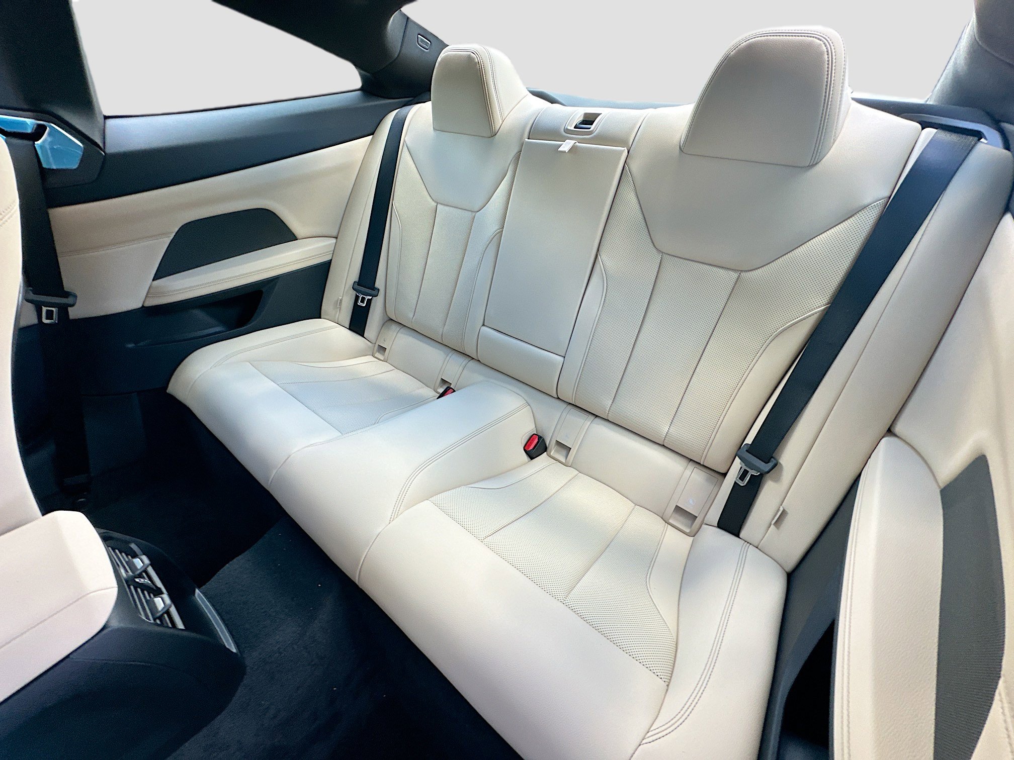 New 2026 BMW 430i Coupe w/ Parking Assistance Package RWD image 20
