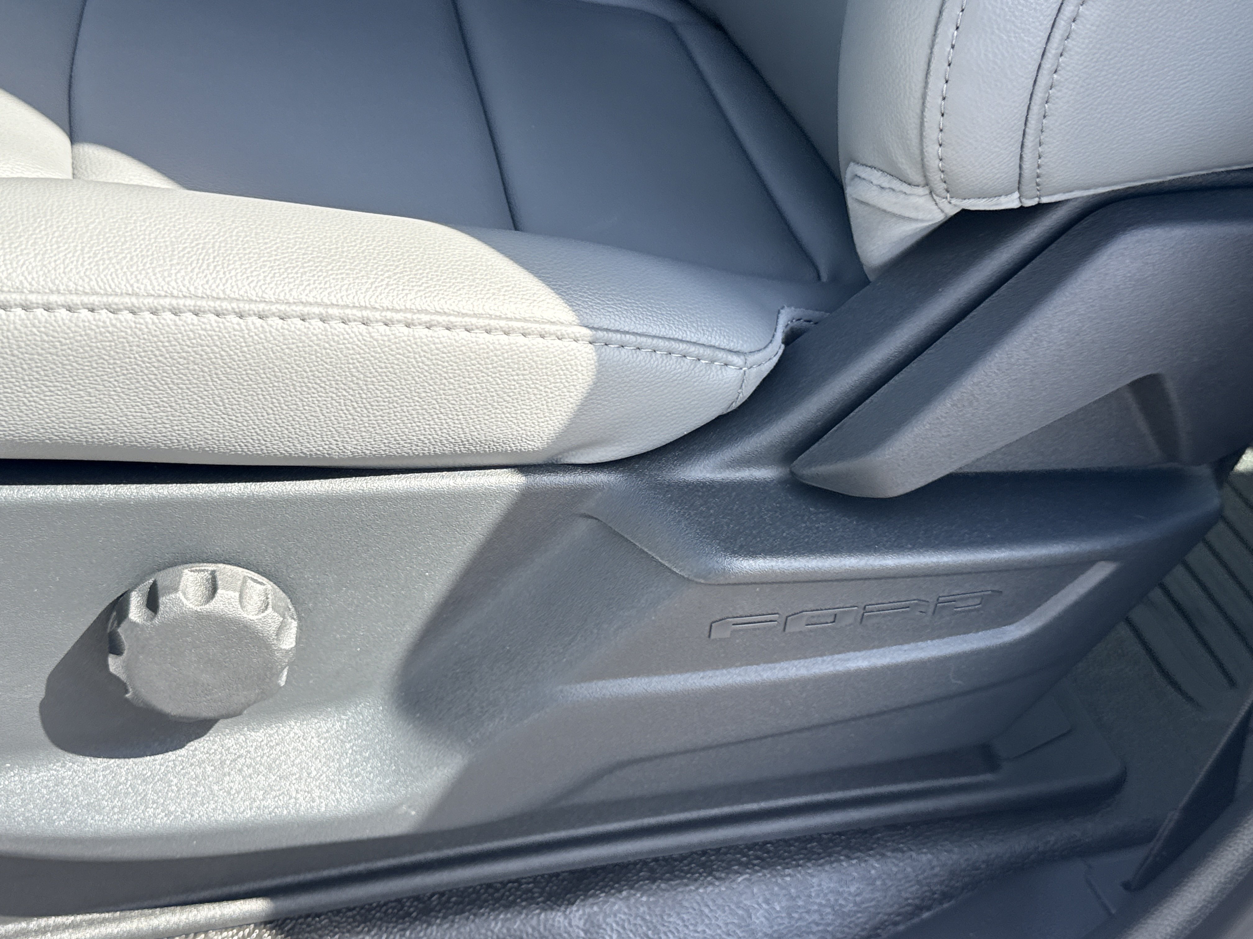 New 2026 Ford F350 XL AWD/4WD image 16