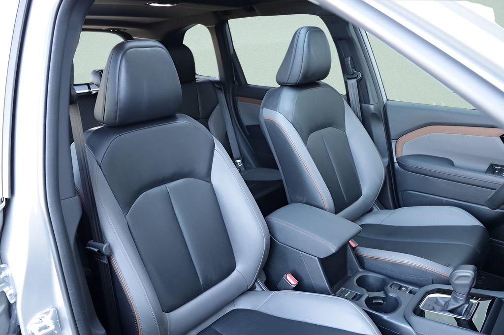 Used 2025 Subaru Forester Sport image 23