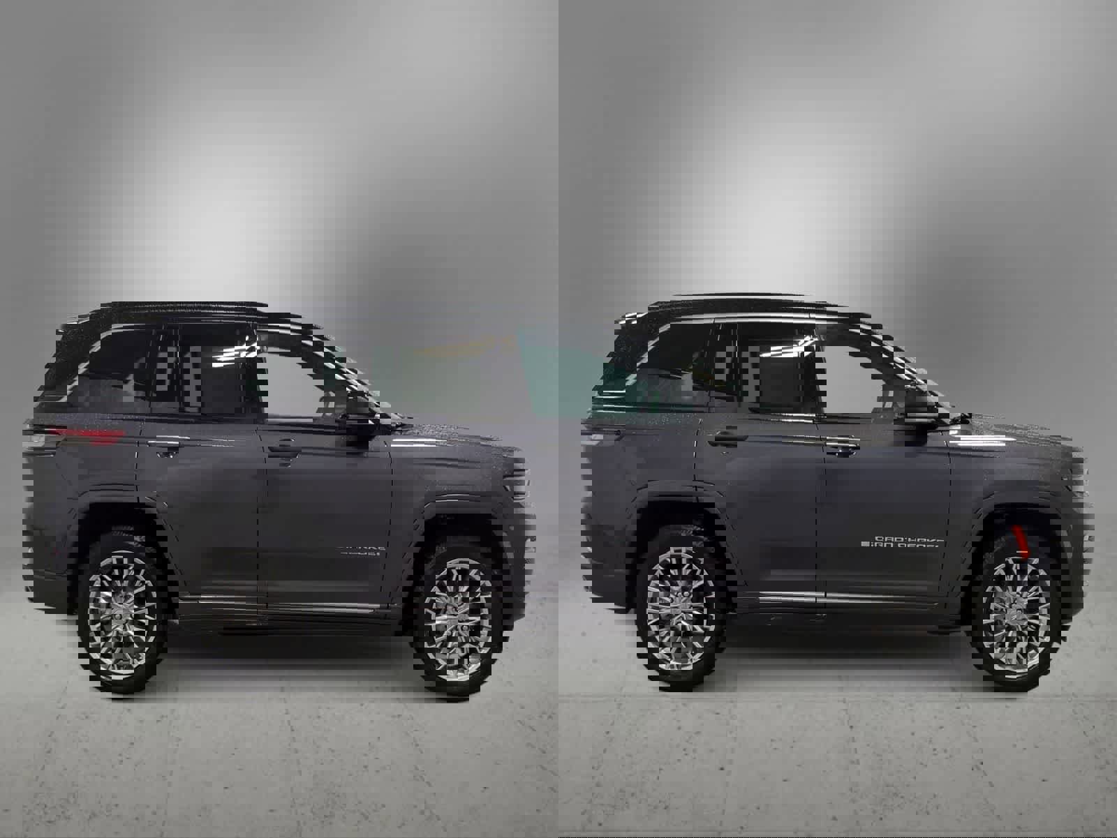 Certified 2024 Jeep Grand Cherokee Summit w/ Luxury Tech Group V image 9