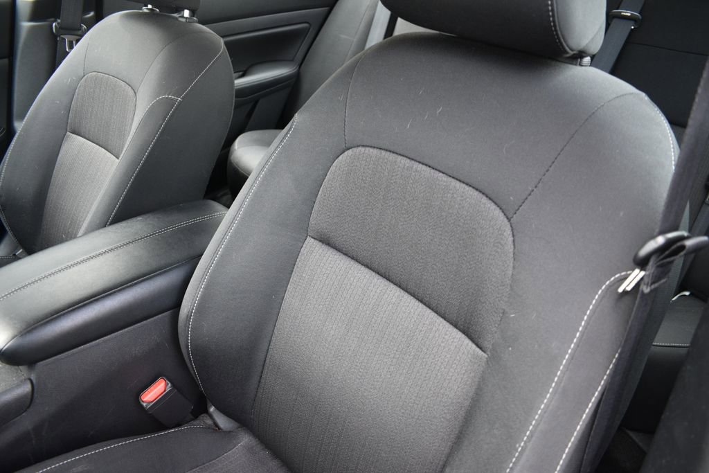 Used 2025 Nissan Altima 2.5 SV image 10