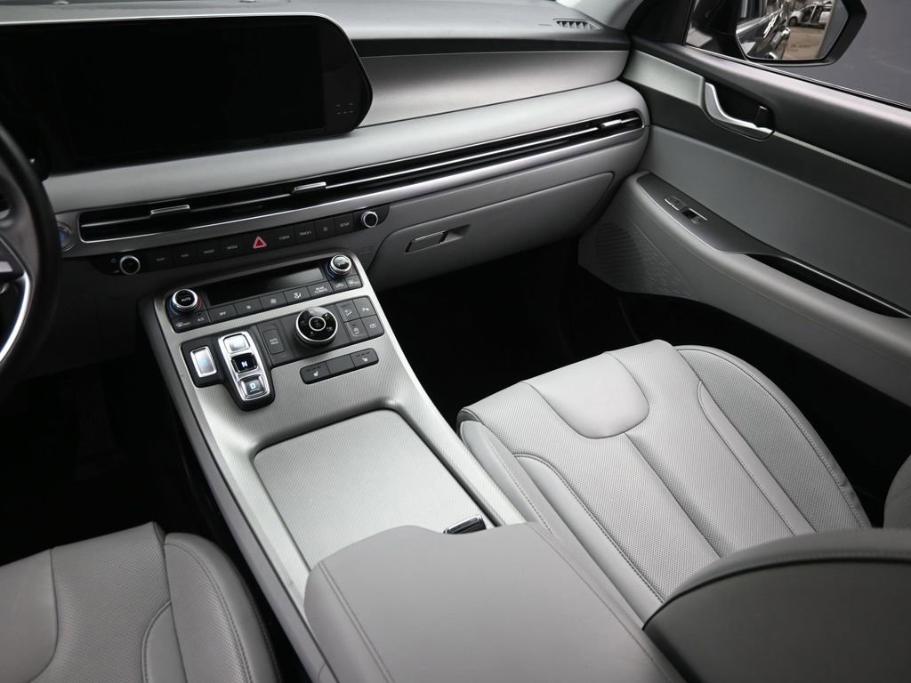 Used 2024 Hyundai Palisade SEL image 14