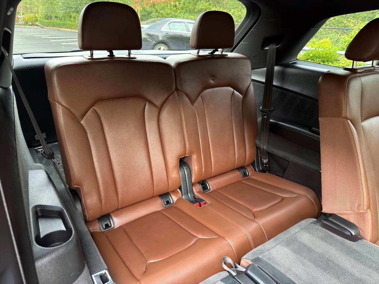 Used 2017 Audi Q7 3.0T Prestige w/ Prestige Package image 31