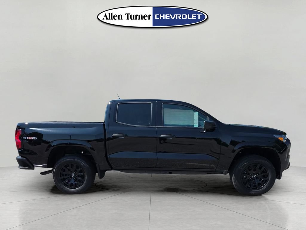 New 2026 Chevrolet Colorado W/T w/ WT Custom Package AWD/4WD image 3