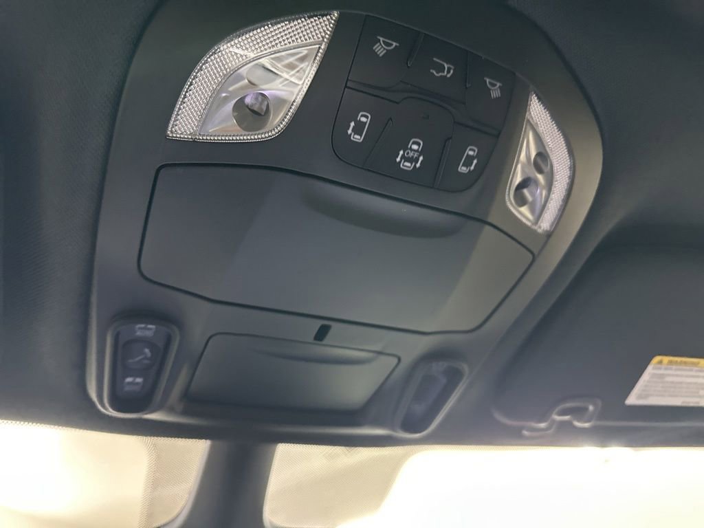 New 2026 Chrysler Pacifica Limited w/ S Appearance Package image 42