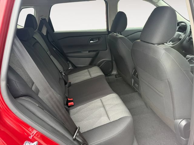 New 2026 Nissan Rogue SV AWD/4WD image 8