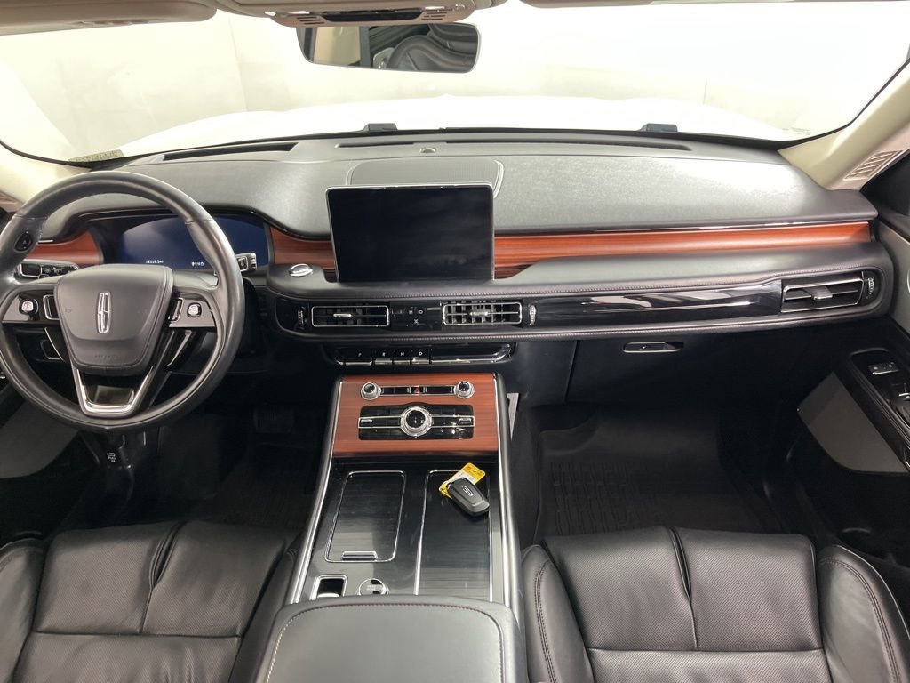Used 2022 Lincoln Aviator Reserve w/ Equipment Group 201A image 18