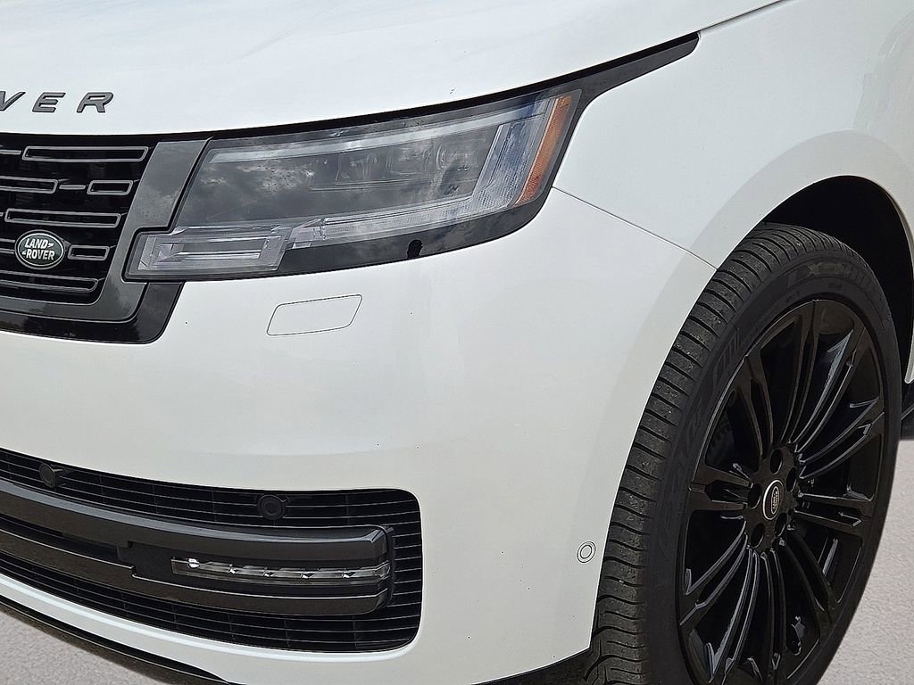 Used 2024 Land Rover Range Rover Long Wheelbase Autobiography AWD/4WD image 9