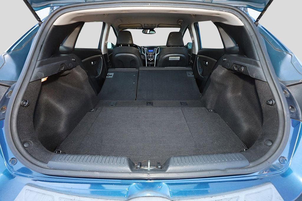 Used 2016 Hyundai Elantra GT w/ Option Group 02 image 15