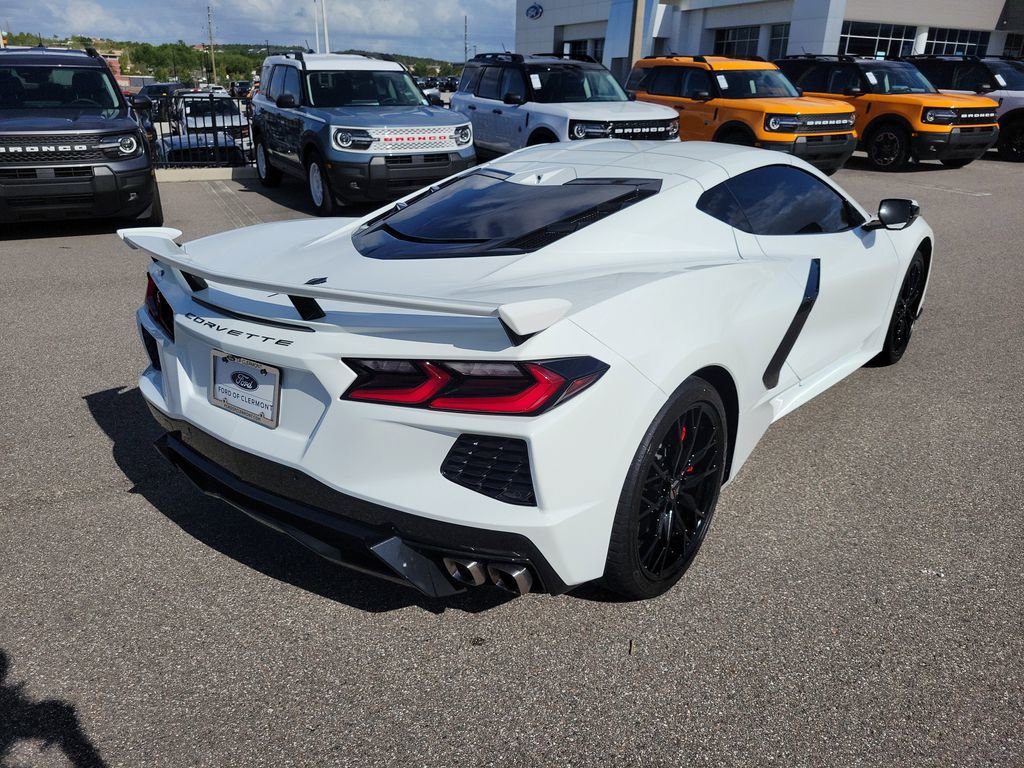 Used 2025 Chevrolet Corvette Stingray Coupe w/ Z51 Performance Package image 5