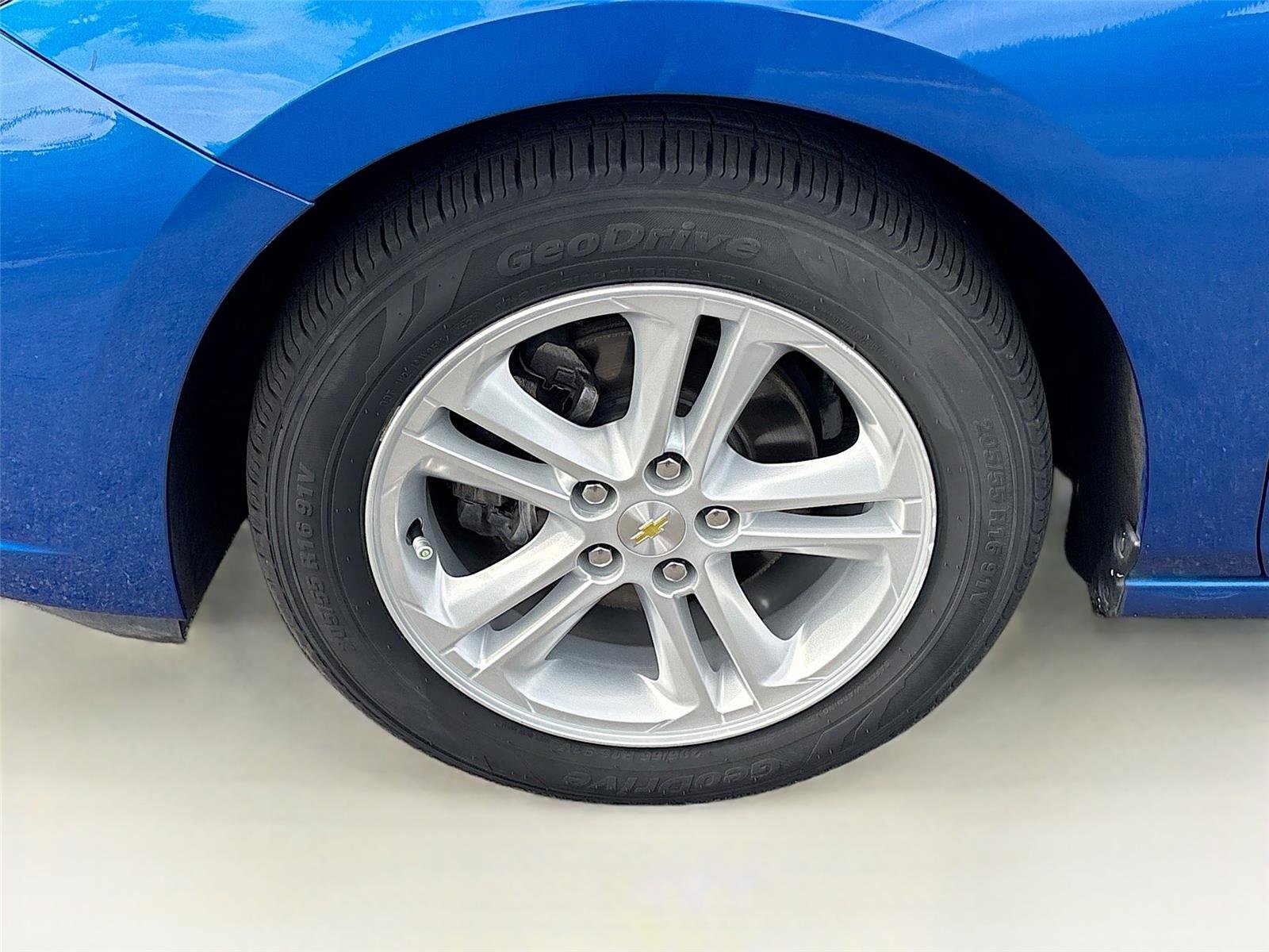 Used 2018 Chevrolet Cruze LT w/ Convenience Package image 29