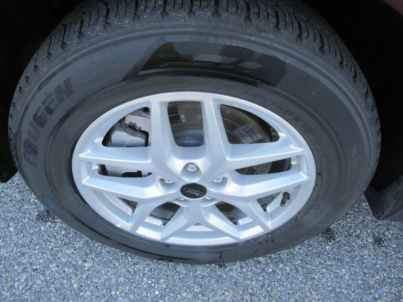 Used 2024 Ford Edge SEL AWD/4WD image 11