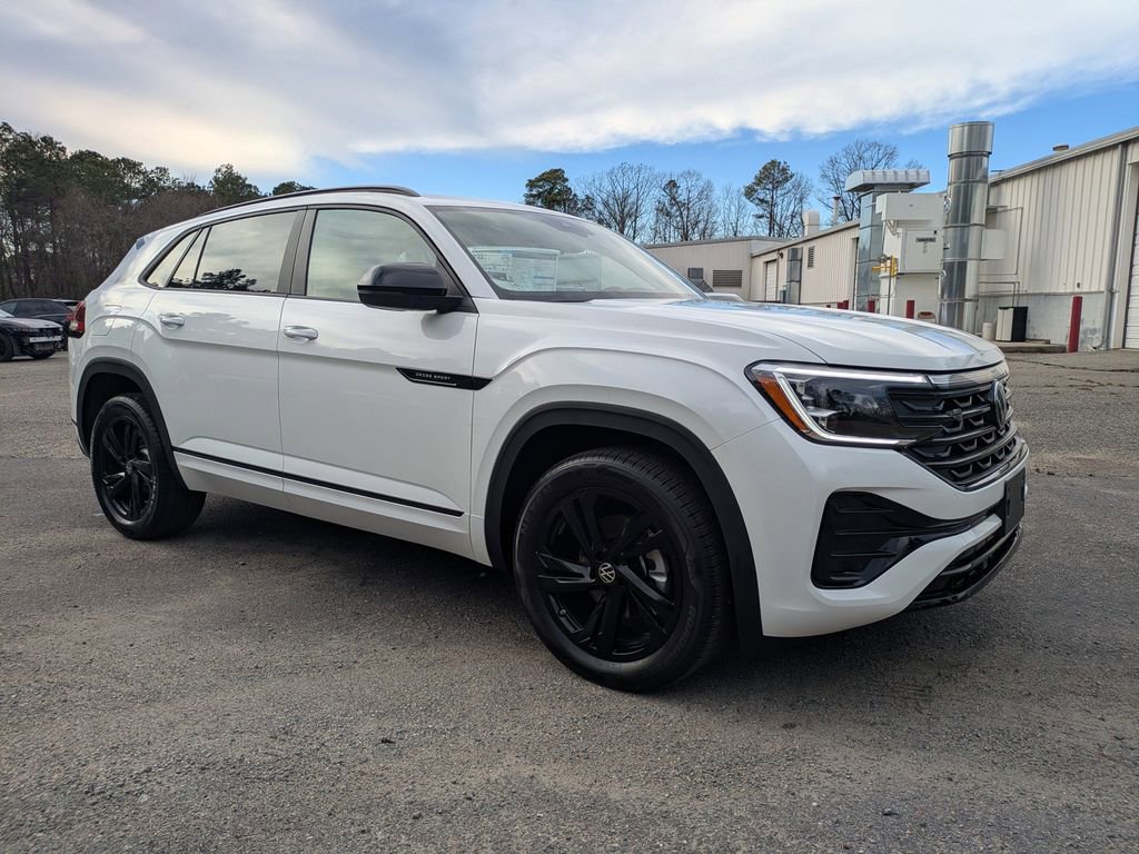 New 2026 Volkswagen Atlas Cross Sport SEL R-Line image 2