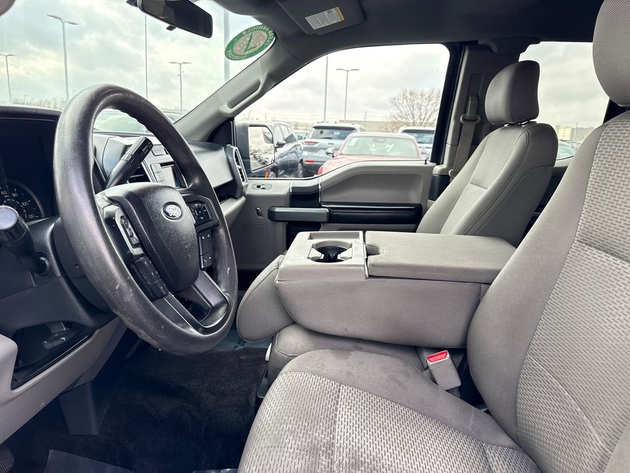 Used 2015 Ford F150 XLT image 11