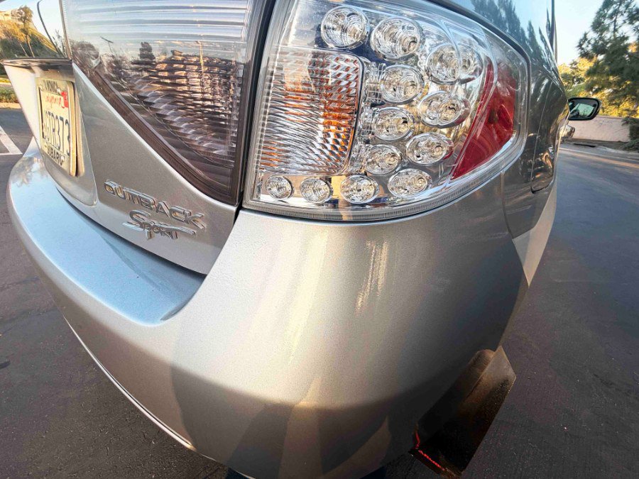 Used 2009 Subaru Impreza Outback Sport image 11