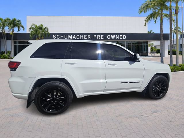 Used 2019 Jeep Grand Cherokee Altitude image 8