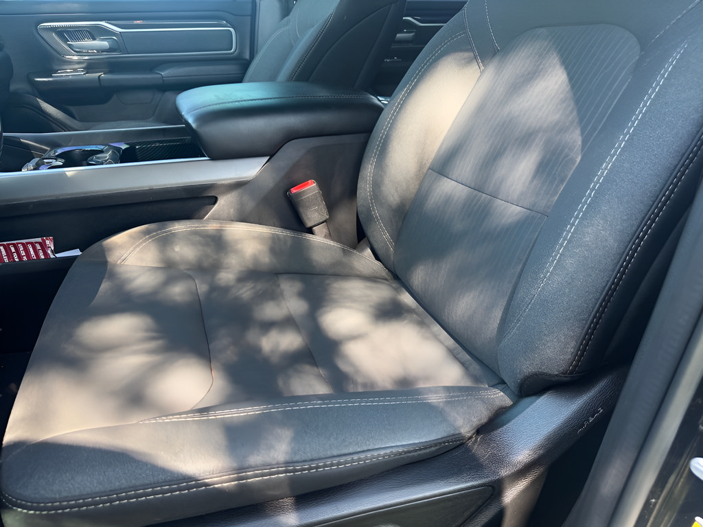 Used 2021 RAM 1500 Big Horn AWD/4WD image 14