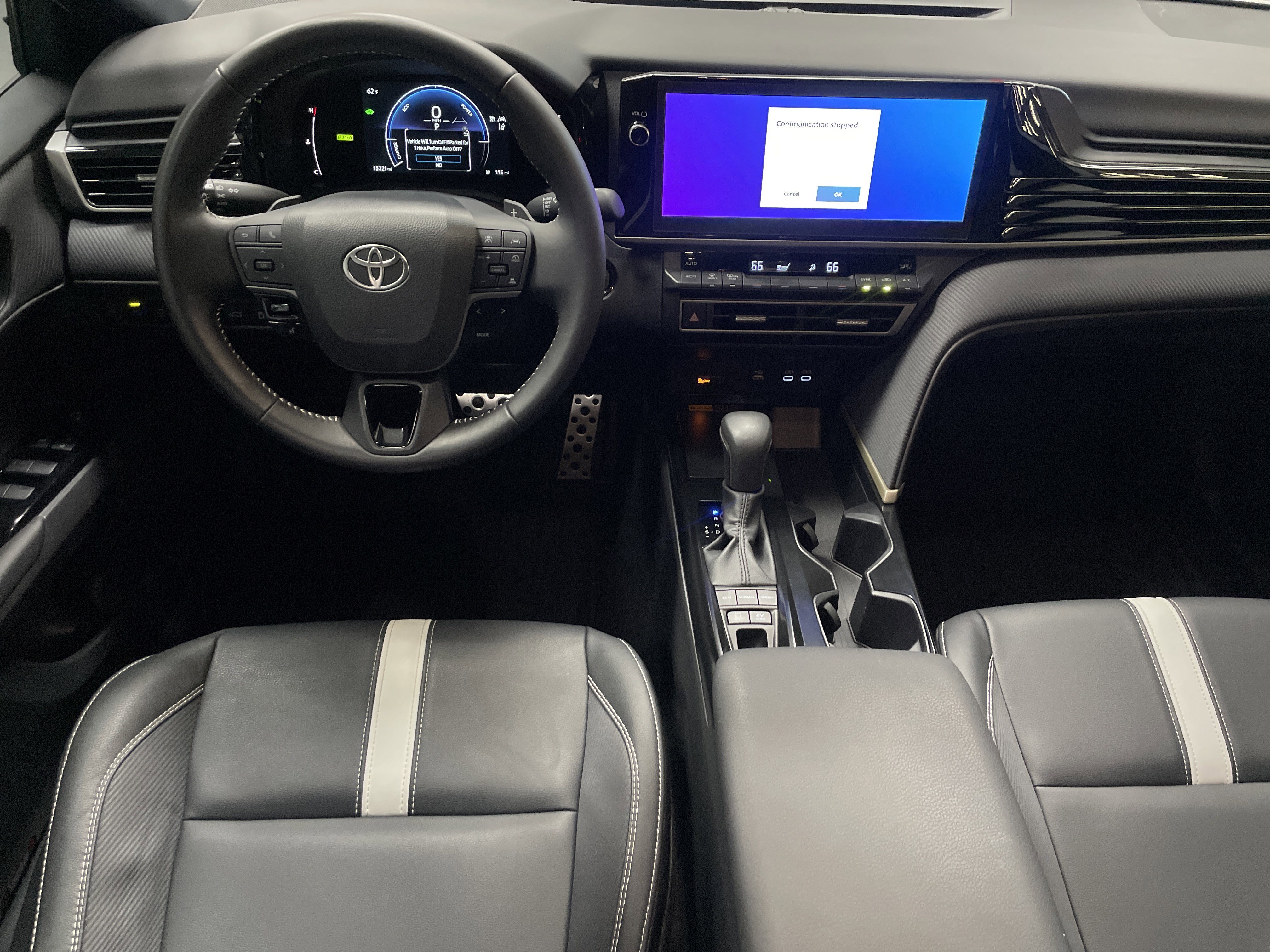 Used 2025 Toyota Camry SE w/ Multimedia Upgrade Package FWD image 30