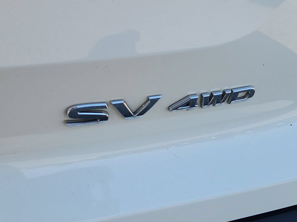 Used 2024 Nissan Pathfinder SV AWD/4WD image 30