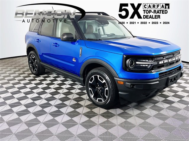 Used 2022 Ford Bronco Sport Outer Banks w/ Tech Package image 1