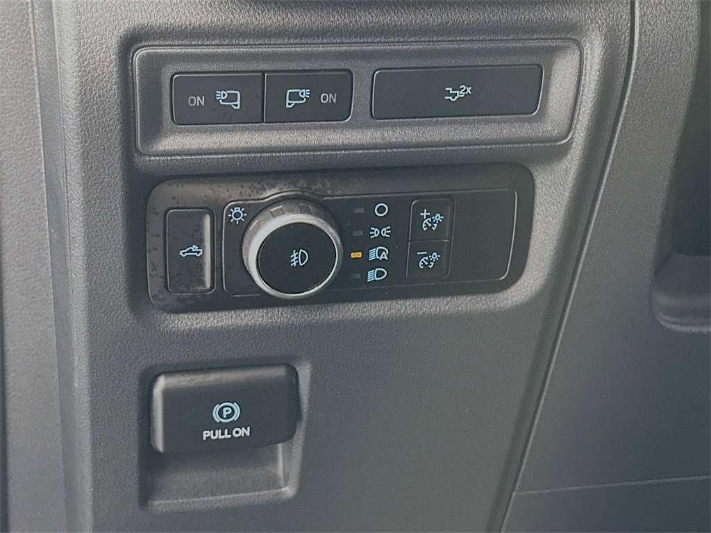 Used 2023 Ford F150 XLT image 10