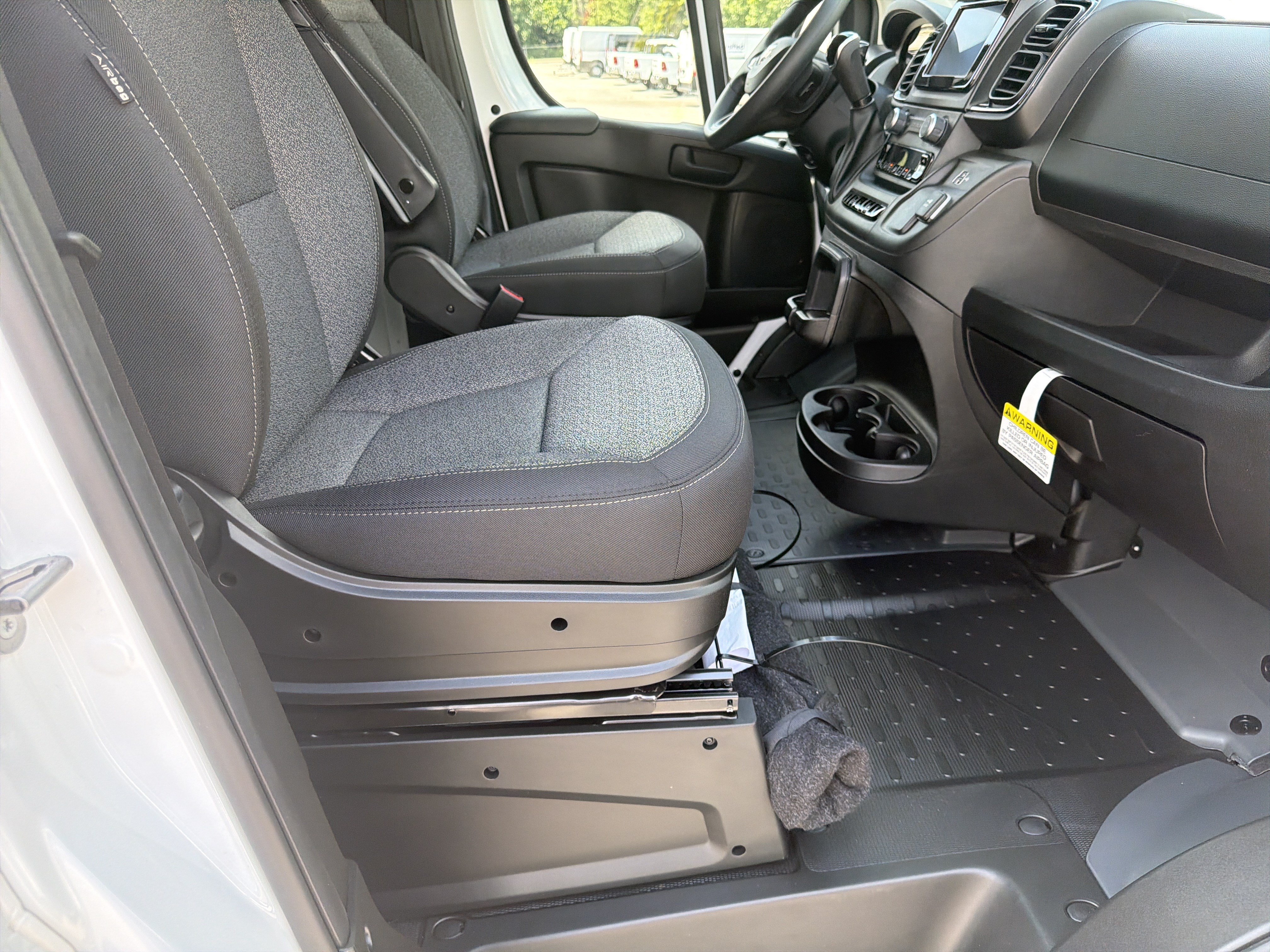 New 2026 RAM ProMaster 1500 w/ Convenience Group FWD image 16