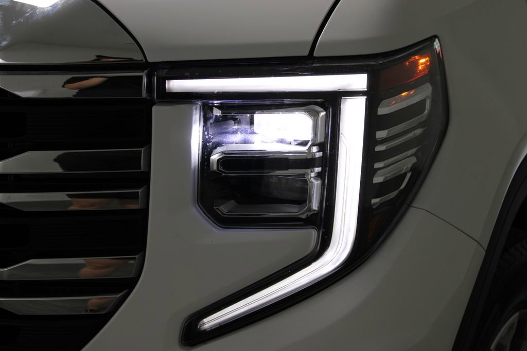 Used 2025 GMC Sierra 1500 SLT image 54