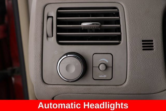 Used 2008 Buick Lucerne CX FWD image 4