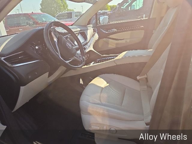Used 2023 Buick Enclave Essence FWD image 9