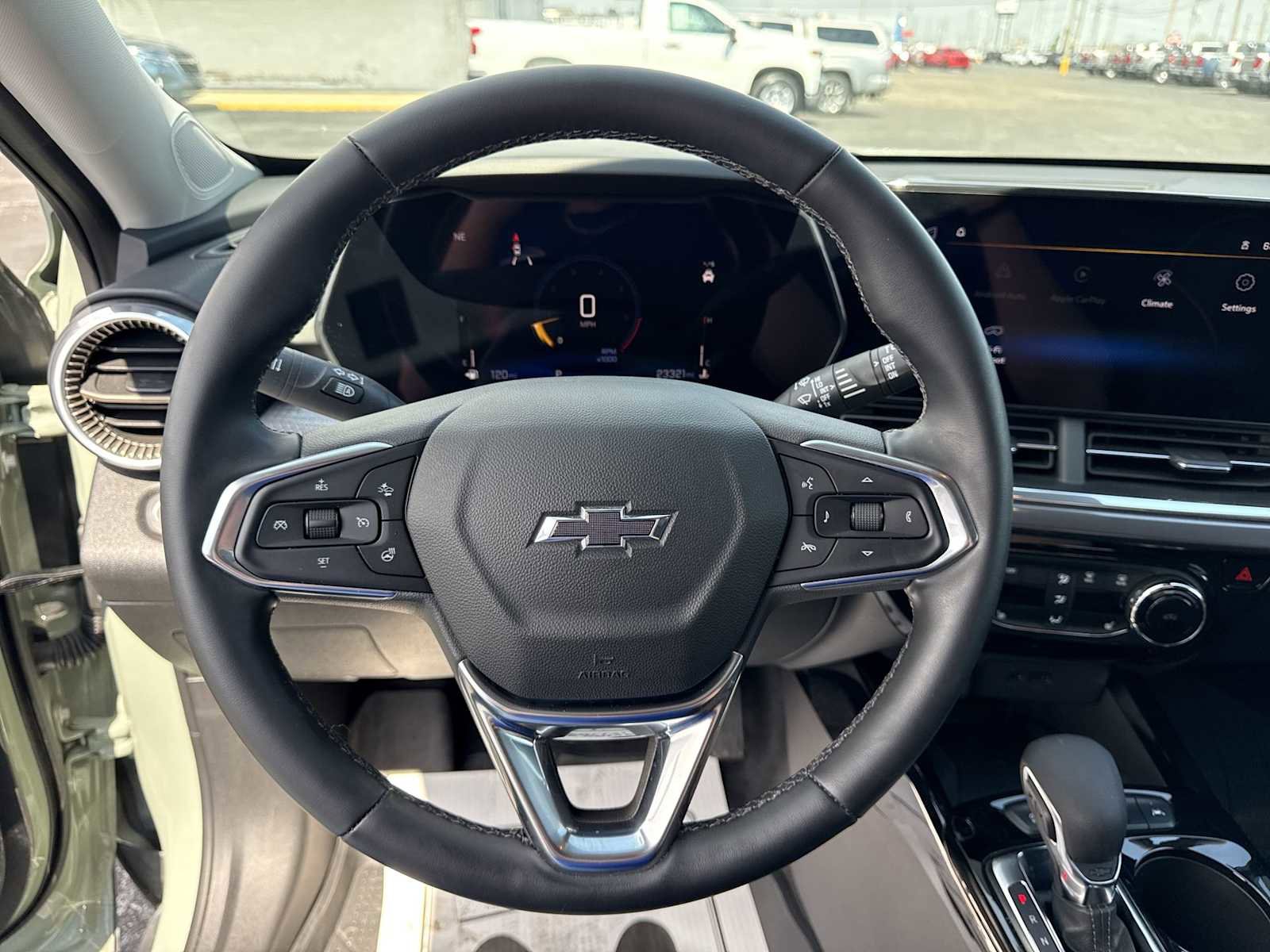 Certified 2025 Chevrolet Trax ACTIV w/ Sunroof Package FWD image 11