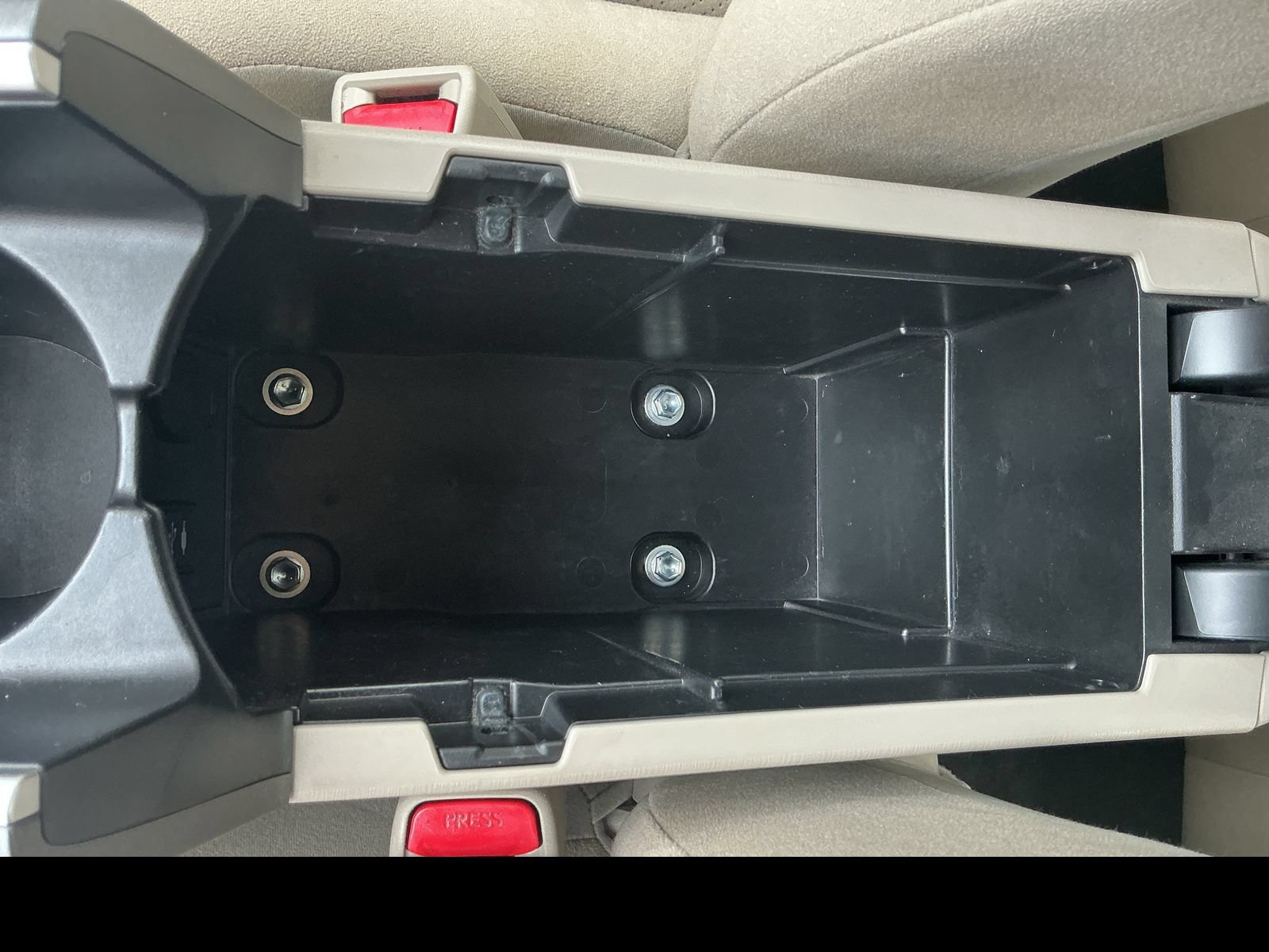 Used 2015 Toyota Prius Two FWD image 25