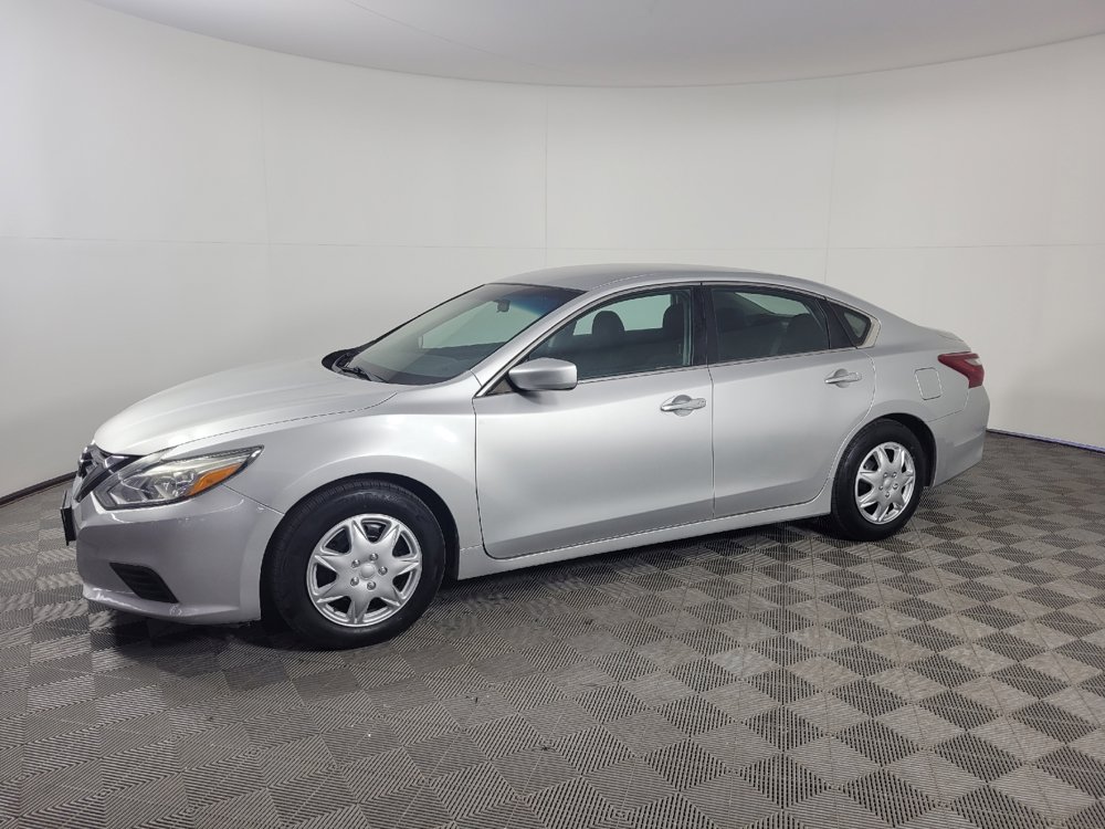 Used 2018 Nissan Altima 2.5 S w/ S Convenience Package FWD image 2