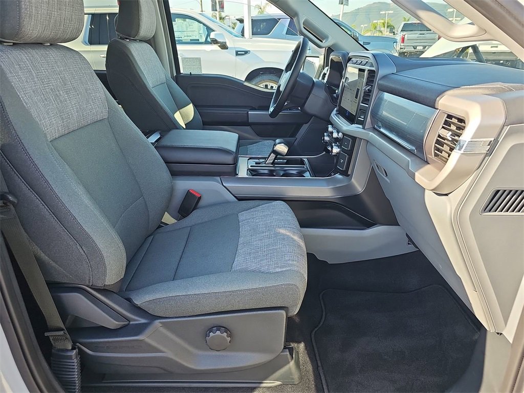 Used 2023 Ford F150 Lightning XLT image 27