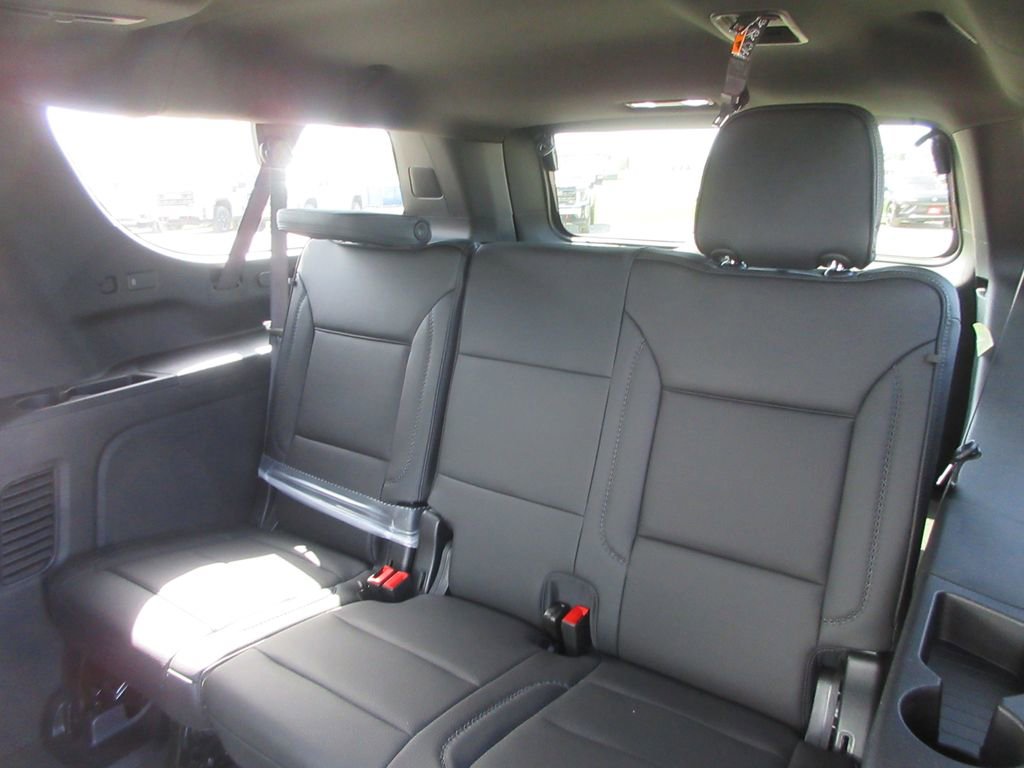 New 2026 GMC Yukon XL Denali AWD/4WD image 13