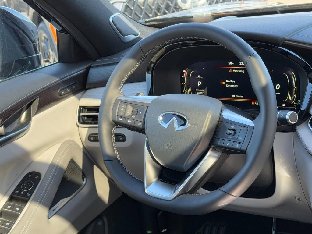 New 2026 INFINITI QX60 Autograph w/ Dark Cargo Package image 8