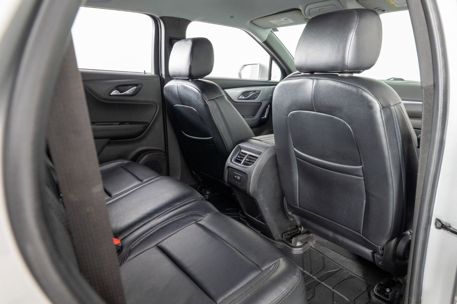 Used 2019 Chevrolet Blazer LT image 21