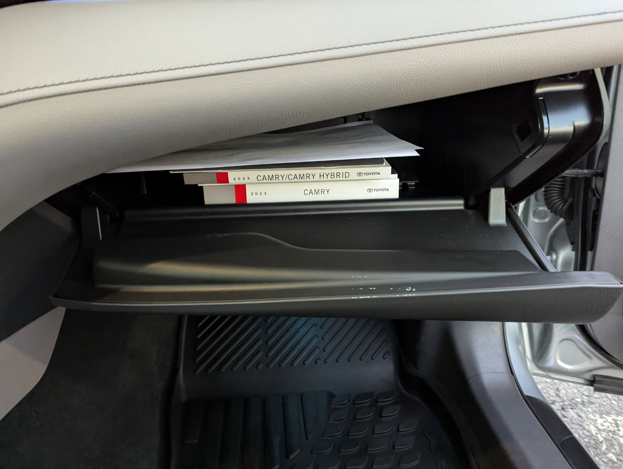 Used 2023 Toyota Camry XLE w/ Cold Weather Package AWD/4WD image 34