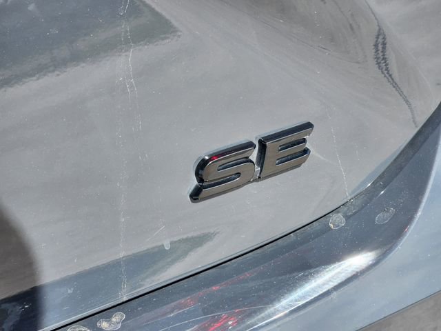 Used 2025 Toyota Camry SE w/ Convenience Package image 12