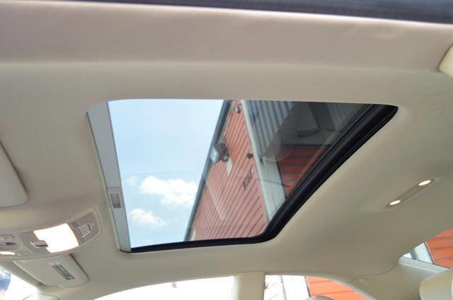 Used 2010 Audi A5 2.0T Premium image 26