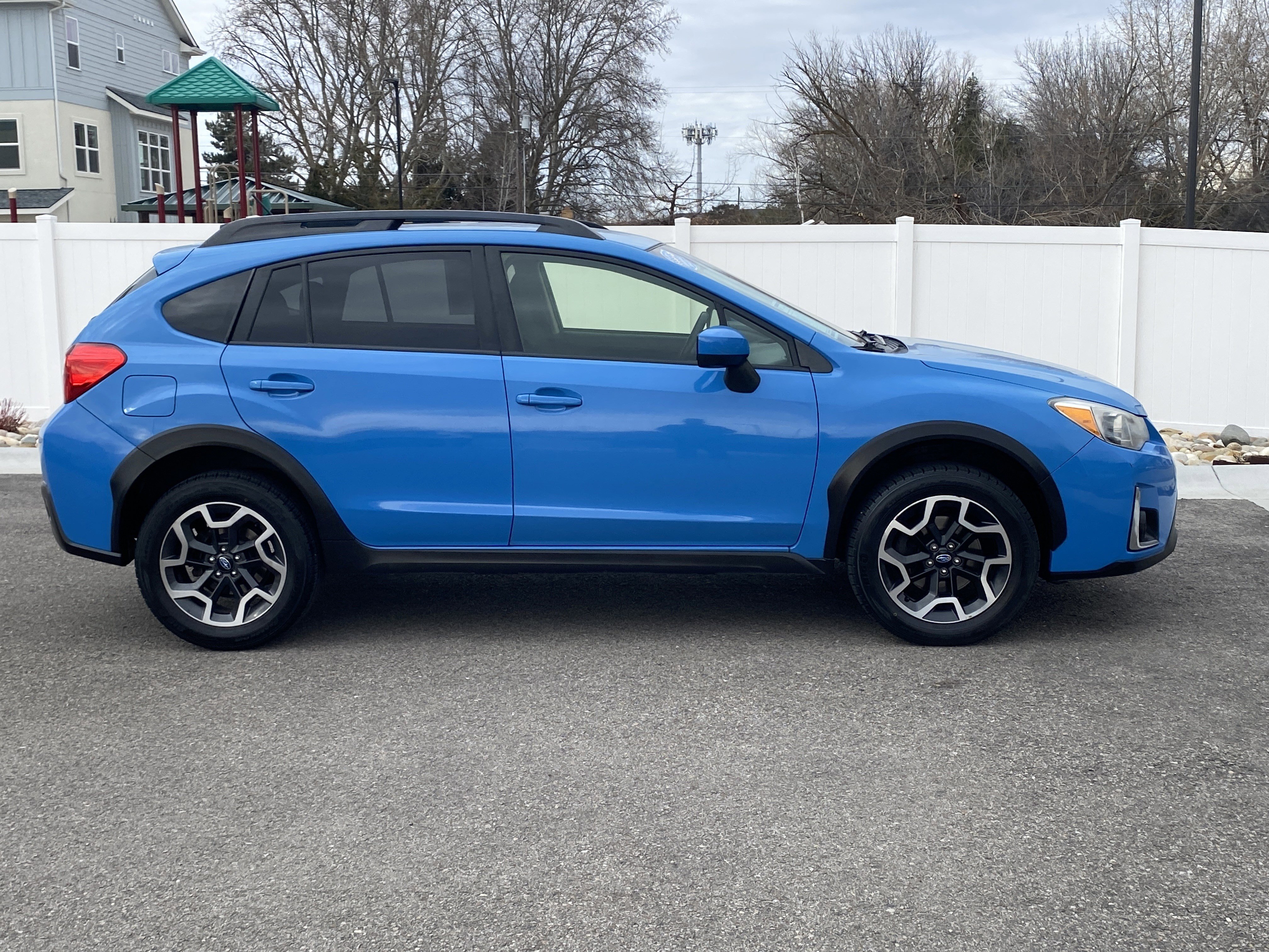Used 2016 Subaru Crosstrek 2.0i Premium image 7