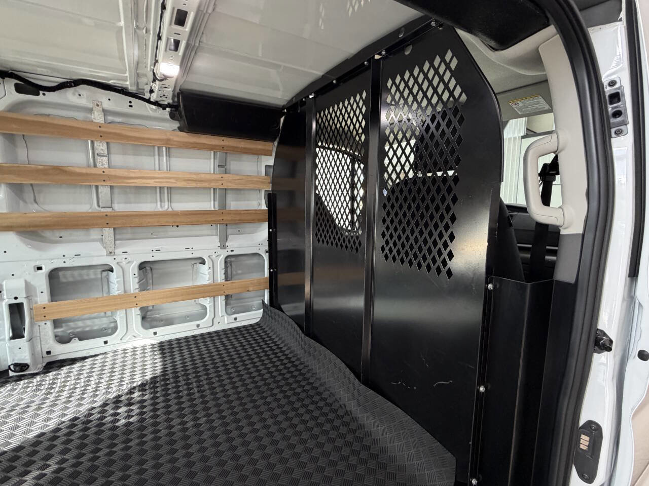 Used 2024 Ford Transit 250 Low Roof w/ Exterior Upgrade Package image 9