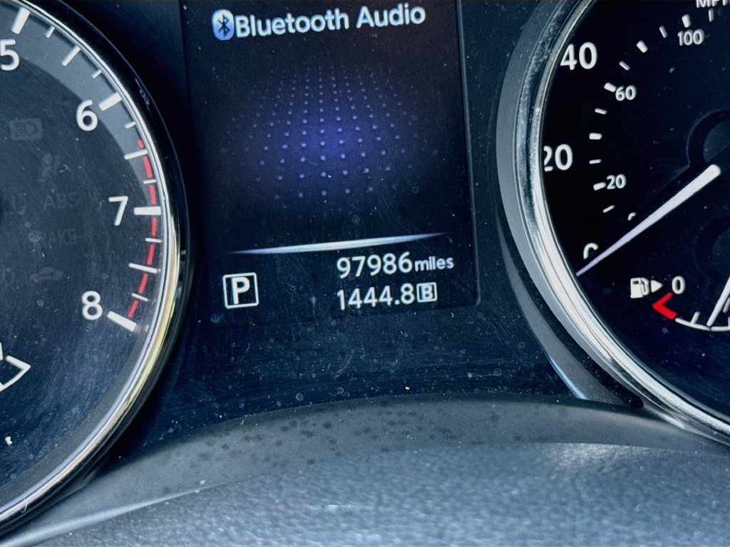 Used 2016 Nissan Rogue SV AWD/4WD image 13