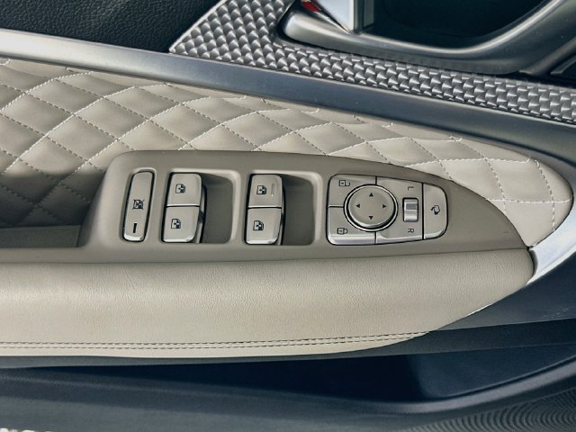 Used 2023 Genesis G70 3.3T w/ Sport Prestige Package RWD image 18